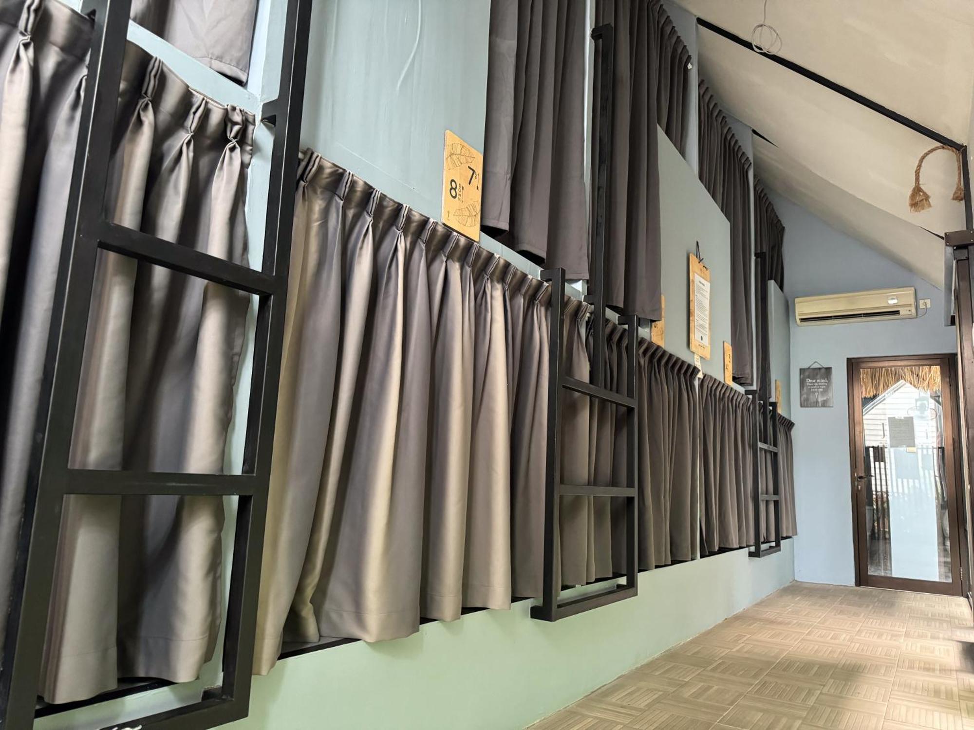 The Jungle Hostel Canggu Eksteriør bilde