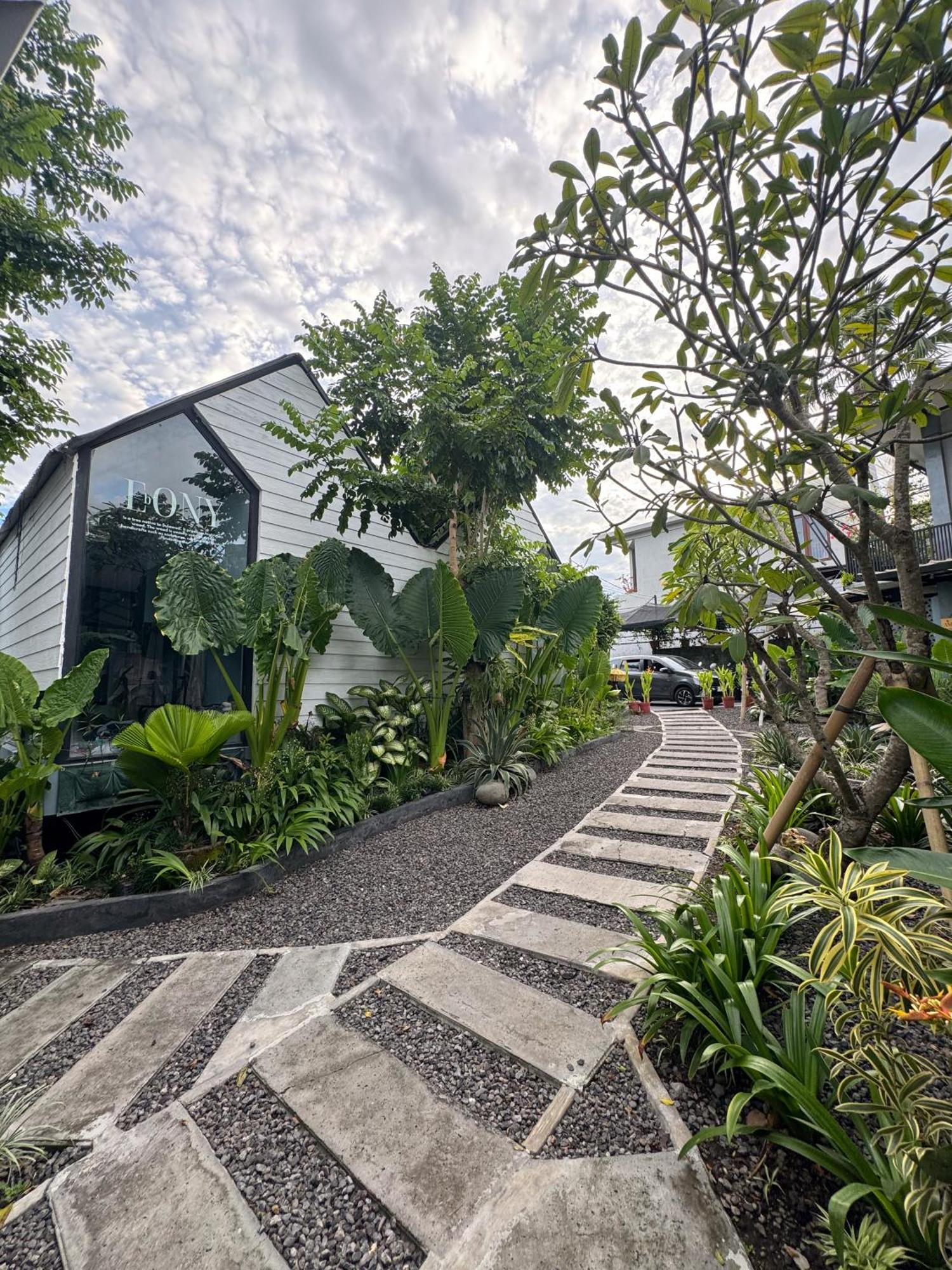 The Jungle Hostel Canggu Eksteriør bilde