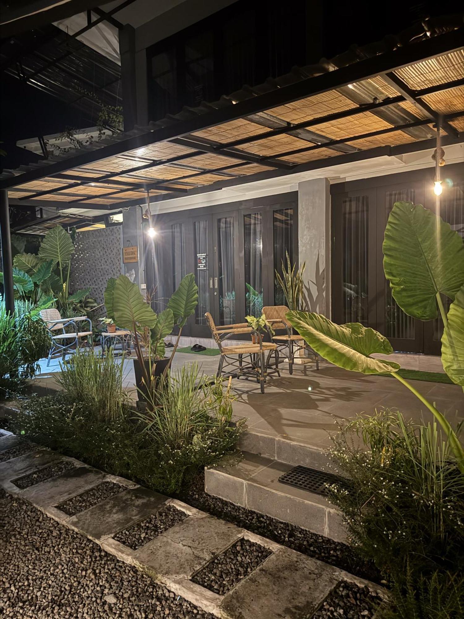 The Jungle Hostel Canggu Eksteriør bilde